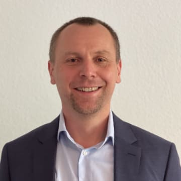 Dr. Sven Fleck